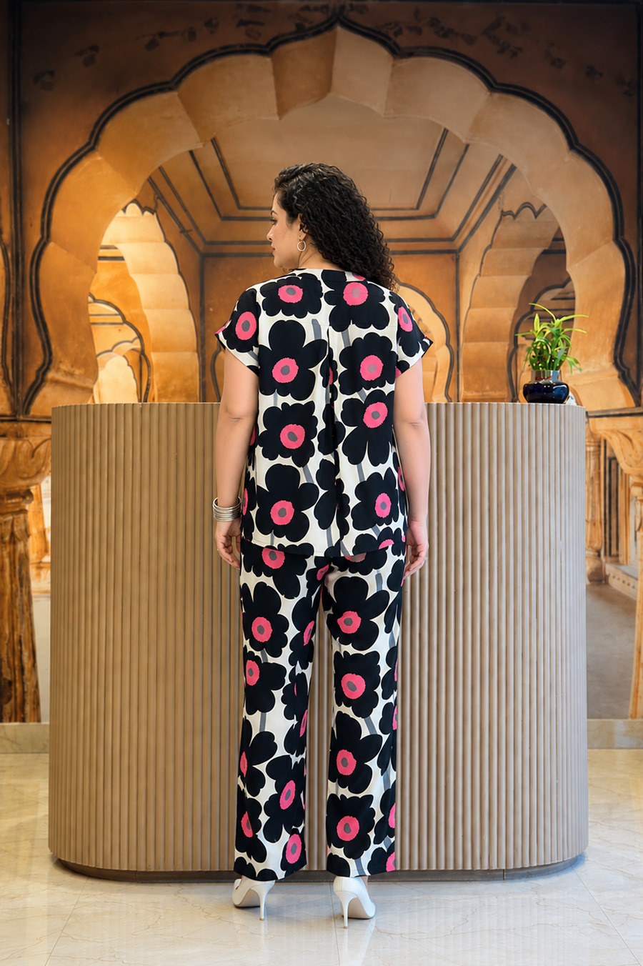 Bloom Haven Outfit - Black